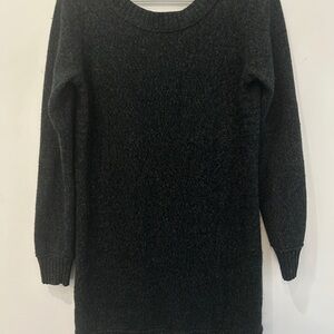 Classic Emerald Green Crewneck Women's Sweater